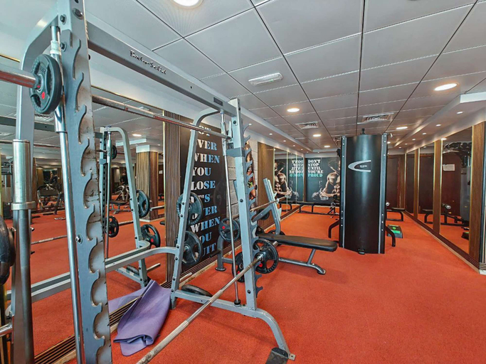 Room 3, A Fabulous 1 Bedroom Apartment in Marina Pinnacle, Dubai