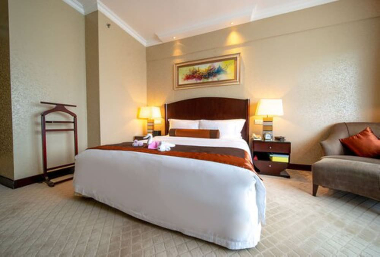 Bedroom 3, Guangzhou Grand International Hotel, Guangzhou