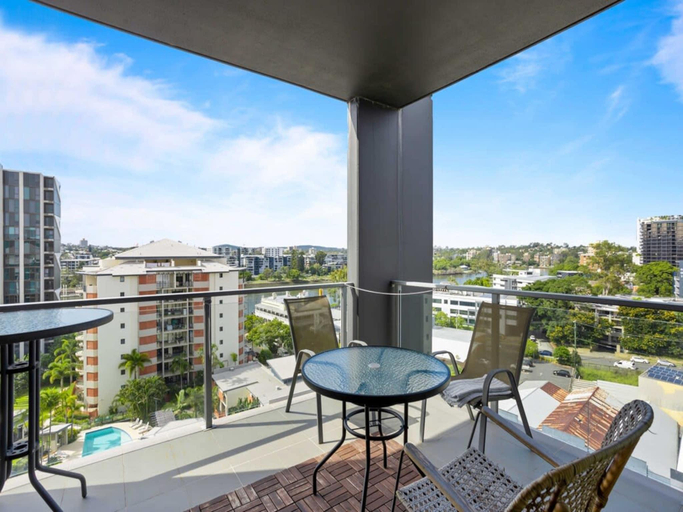 5, Spaciously Bright 1-bed Apartment, Toowong