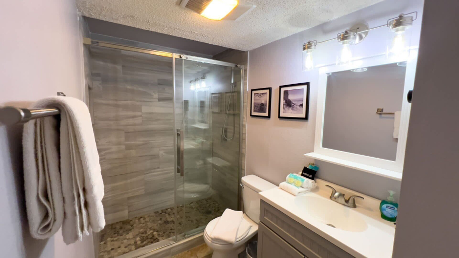 Bathroom 3, Surfside I #304 2 Bedroom Condo by RedAwning, Cameron