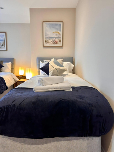 Room 5, Brighton City View 3-bed Retreat, Brighton and Hove