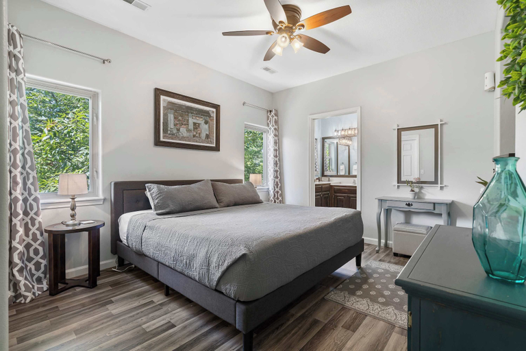 Room 2, Blue Oak Hideaway - A Kids Paradise, Stone