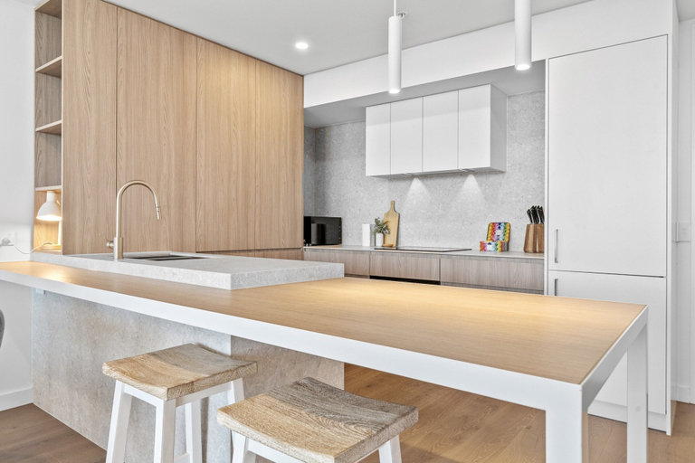 Private kitchen 2, Stylish 2-bed Unit With Views & Rooftop Access, Fremantle