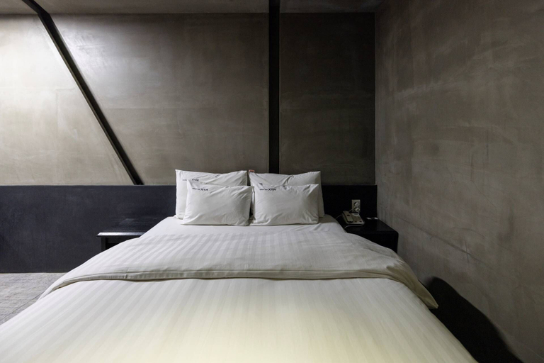 Room 5, Icheon XYM Hotel, Icheon