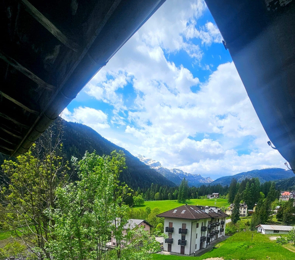 Exterior 2, Rifugio TEA Dolomiti, Belluno