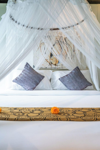 Room 1, Your Dream Waterfront Villa, Tabanan