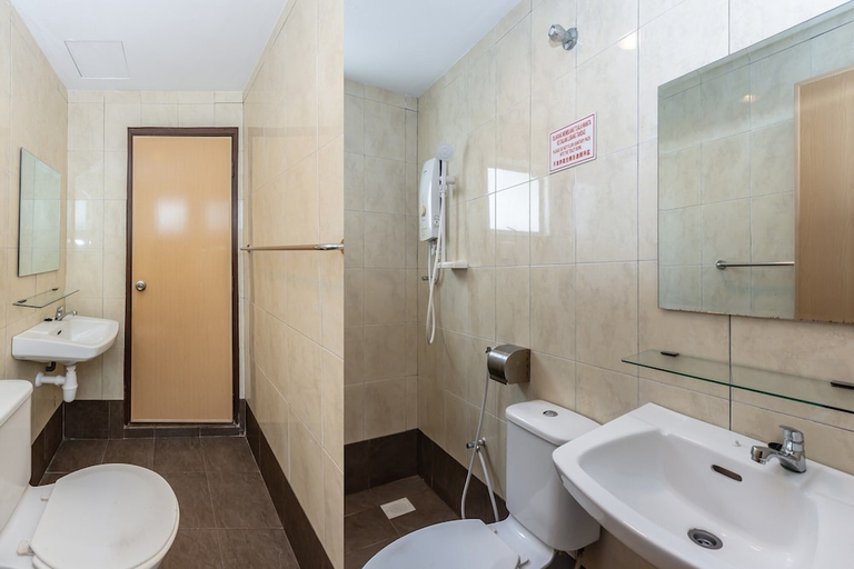 Bathroom 5, Hash House Hotel, Malacca City