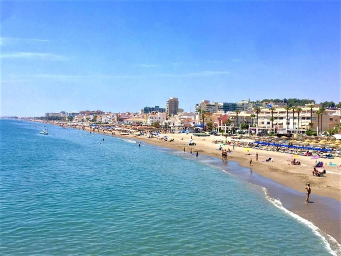 5, Apartment in Torremolinos by Bajondillo Beach, Málaga