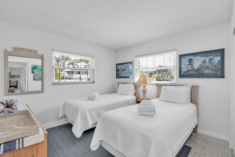 Bedroom 3, The Lady Fish 3 Bedroom Home by RedAwning, Manatee