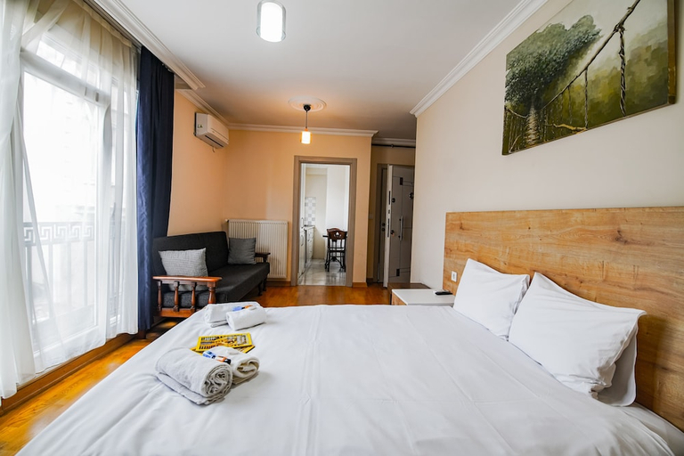 Others 5, Mitani Suites, Beyoğlu