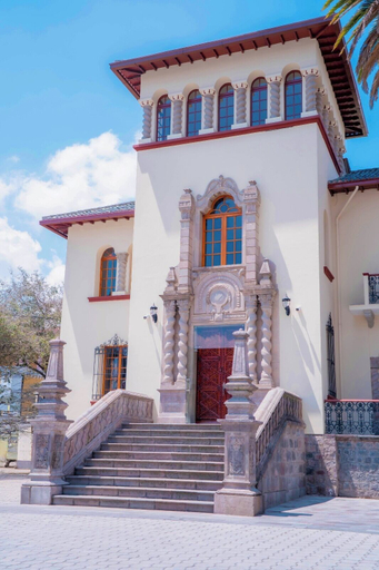 Front of property 3, Circasiana Palace Hotel Boutique, Quito