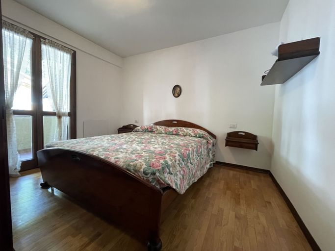Room 3, 044 Trilocale Pinzolo, Trento