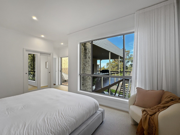 Room 5, Serene Luxury Retreat on Malua Bay, Eurobodalla