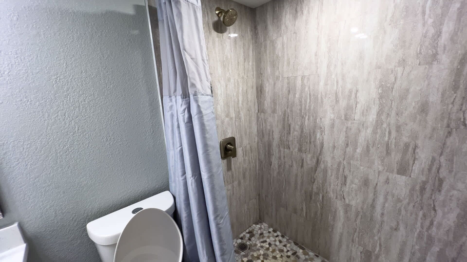 Bathroom 4, Bahia Mar 112f 2 Bedroom Condo by RedAwning, Cameron