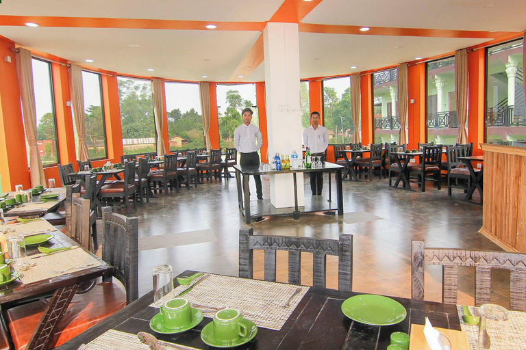 Restaurant, Chitwan Mother Nature Resort, Narayani