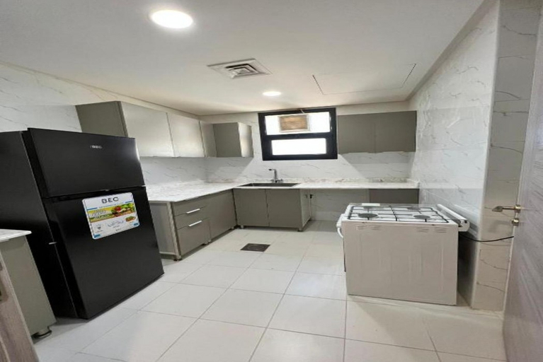Others 5, Magic Suite Mahboula Tower