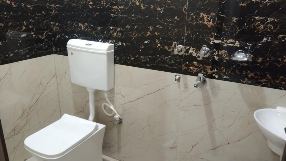 Bathroom 2, MANGAL DHAM DEOGHAR, Deoghar