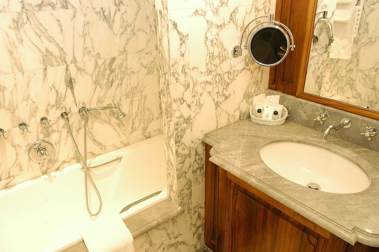 Bathroom, Hotel Chambiges Elysées, Paris