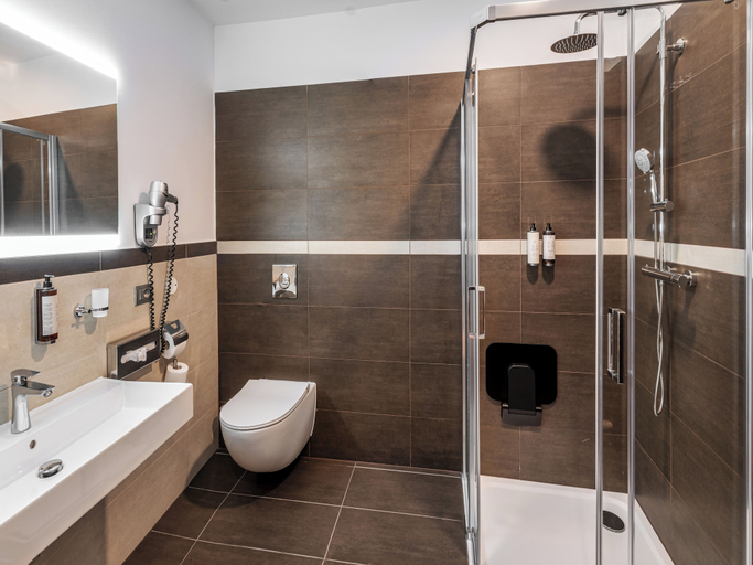 Bathroom 5, Maestro by Adrez, Praha 1