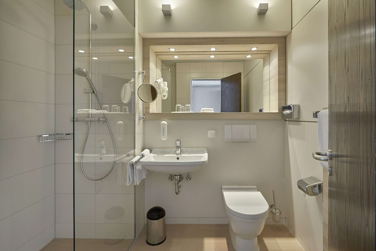 Bathroom 4, Sunday Hotel Bad Soden, Main-Taunus-Kreis