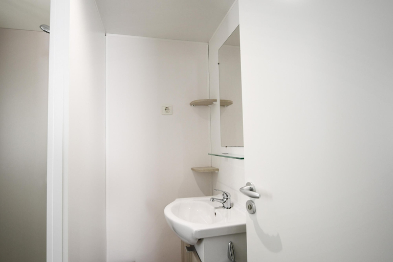 Bathroom 4, Camping International, Haute-Corse