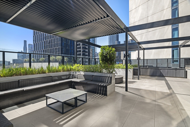 Terrace/patio, Stylish 2-bed Apartment With Stunning City Views, Melbourne