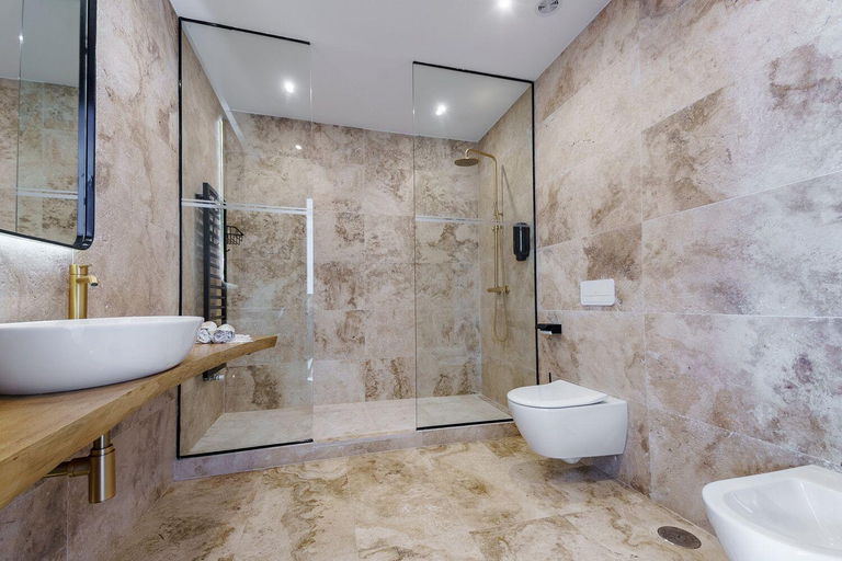 Bathroom 4, Sierra Blanca Resort Art of Healing, Málaga