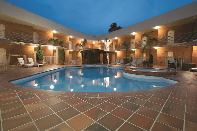 Sport & Beauty 2, Quality Hotel Wangaratta Gateway, Wangaratta - Central