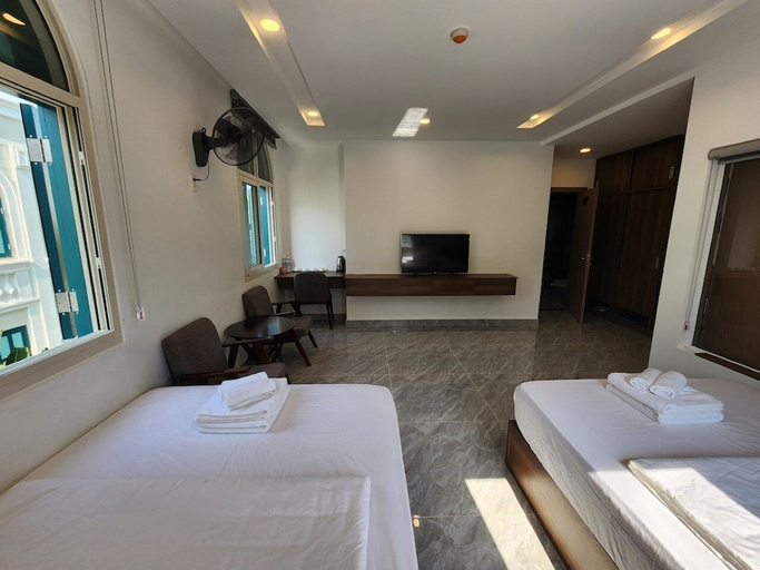 Bedroom 2, 10 Bedroom Apartment 300m From The Sea, Phú Quốc