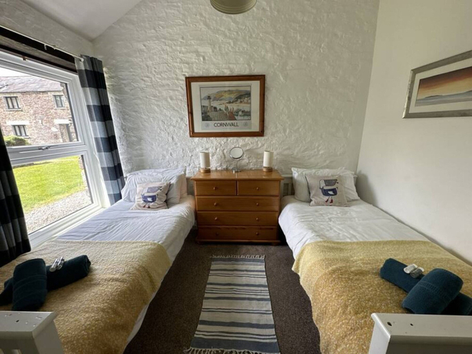 Room 5, The Stables in Crackington Haven, Cornwall
