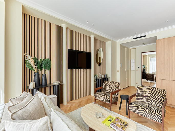 4, Incredible AC Apartment 3 bedrooms Center of Paris, Paris