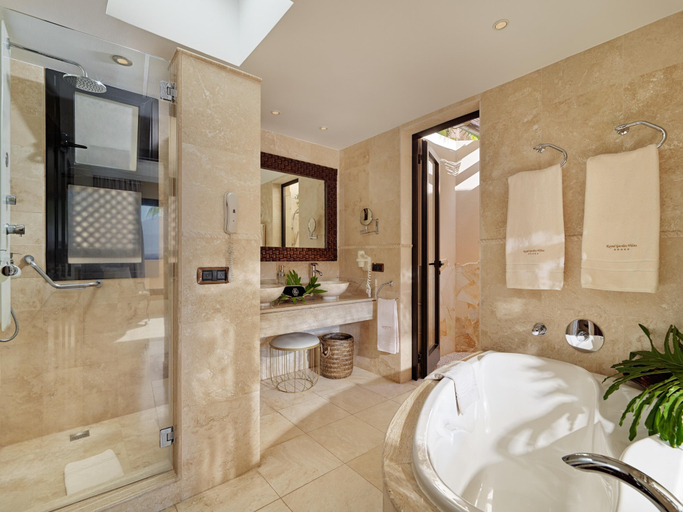 Bathroom 5, Royal Garden Villas & Spa, Santa Cruz de Tenerife