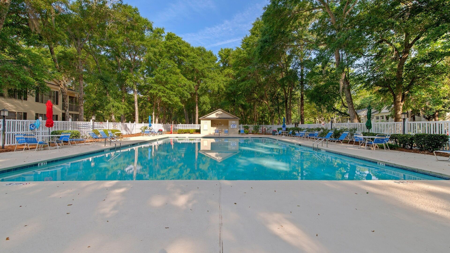 Pool 2, 55-2 Low Country Get-a-way 2 Bedroom Condo, Georgetown