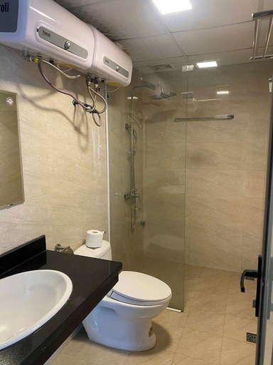 Bathroom 5, Sapa Crown Hotel, Sa Pa