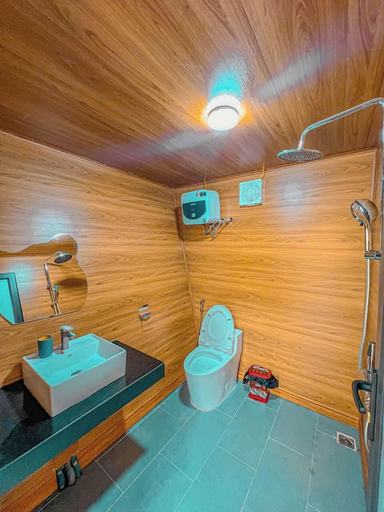 Bathroom 4, Linh Anh Homestay Moc Chau - BAY LUXURY, Mộc Châu