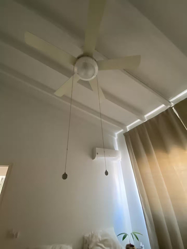 Room 4, Palm Beach Vacaysuites - Palm Suite 100m2