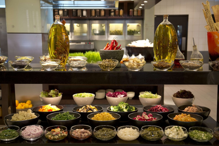 Food & Drinks 5, Hyatt Regency Hotel Dubai Deira, Dubai