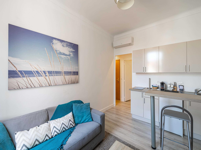 4, Beautiful renovated apartment - Carre dOr - 1BR2p, Alpes-Maritimes