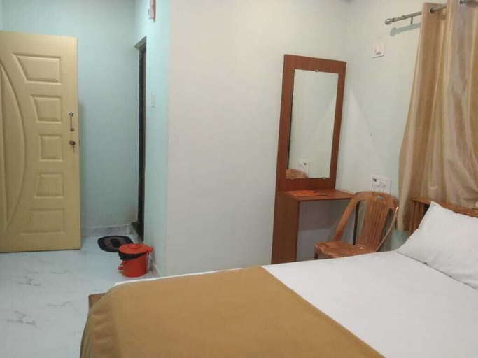 Bedroom 3, Grand Inn Lodging And Boarding, Uttara Kannada