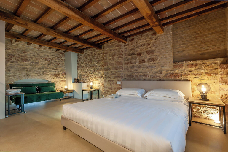 Bedroom 4, Anfihouse B&B and Apartments, Perugia