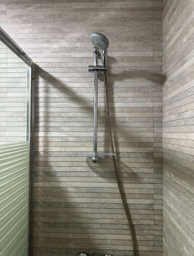 Bathroom 3, Le Six Resort Hotel, Batroun