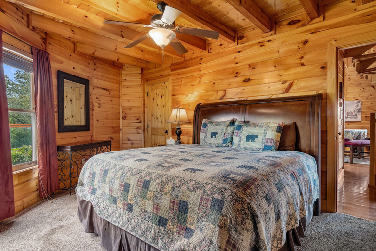 Bedroom 2, Heavenly View 2 Bedroom Cabin by RedAwning, Sevier