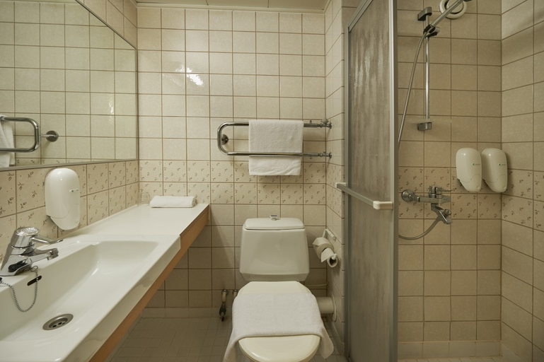 Bathroom 3, SCANDIC LAPPEENRANTA CITY, South Karelia