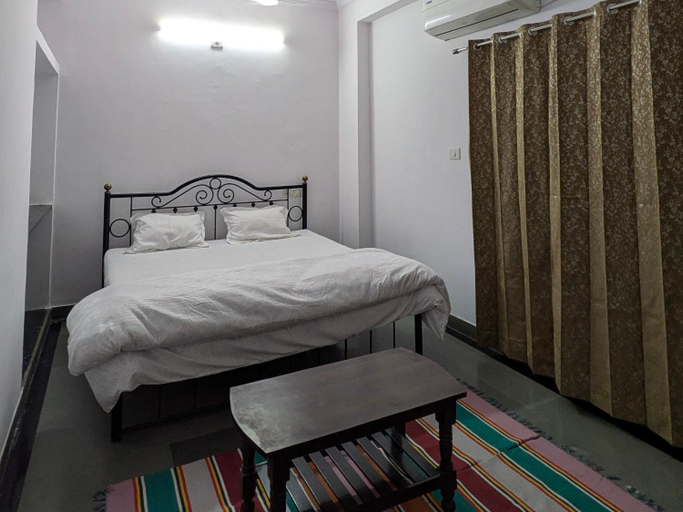 Bedroom 3, Nandini paying guest house, Udaipur