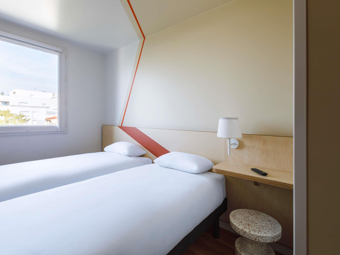 Bedroom 4, ibis budget Lyon Villeurbanne, Rhône