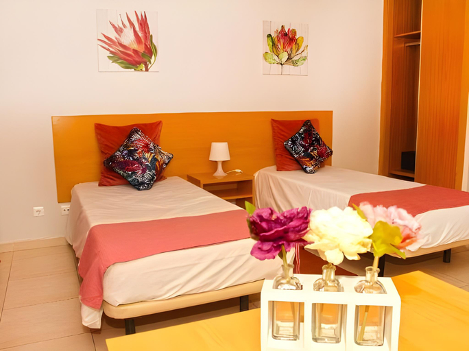Bedroom 2, Studio 17 by Atlantichotels - Al, Portimão