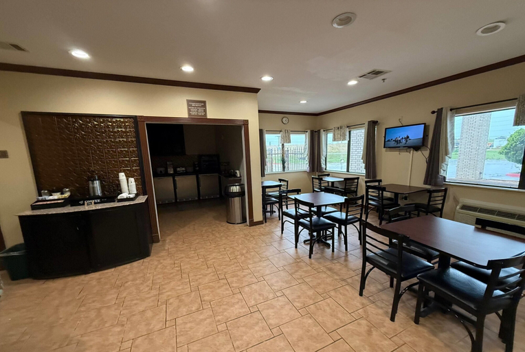 Others 5, Days Inn by Wyndham Navasota, Grimes