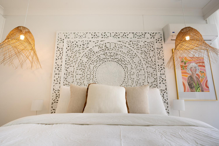 Bedroom 2, Beachcomber Resort Surfers Paradise, Gold Coast