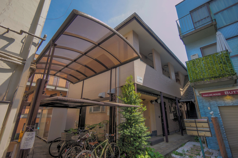 Exterior, Corpo SKR, Nishitōkyō