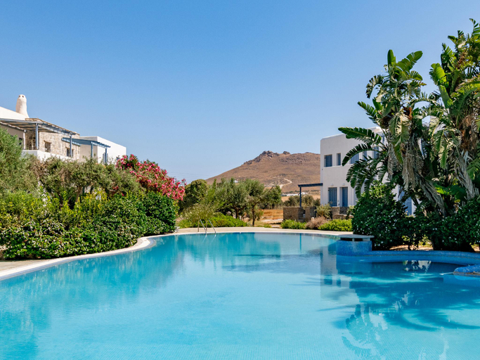 Sport & Beauty 4, Sanders Paros Gardens - Smart 1-Bdr Apt w Patio, South Aegean